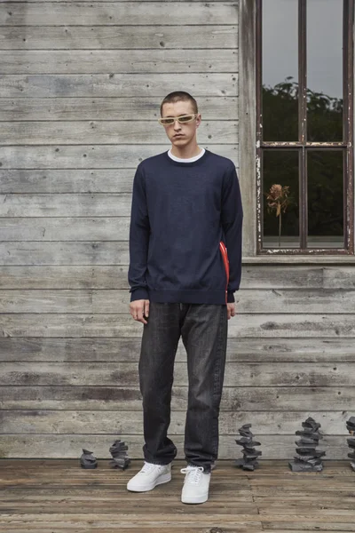 Look 20